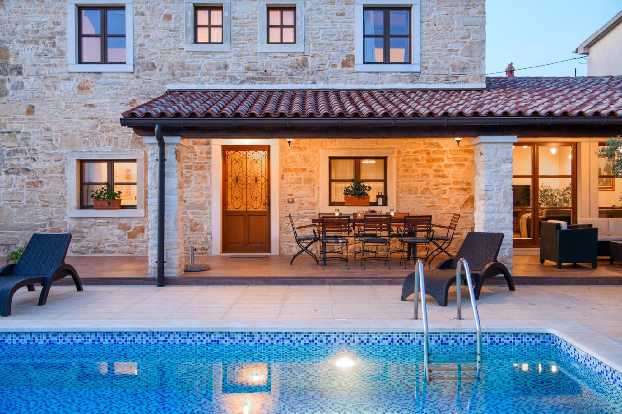 Villa Gina Valtura Bagian luar foto